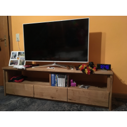 TV Schrank aus Eiche